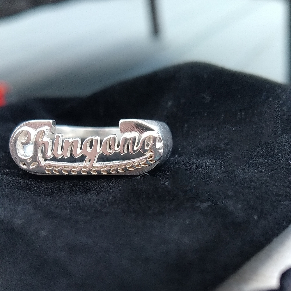 Chingona custom ring